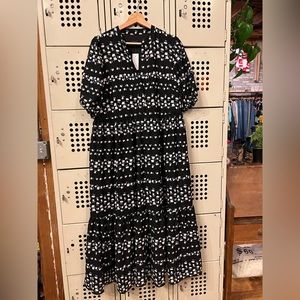 Ann Taylor Black and White Maxi Dress